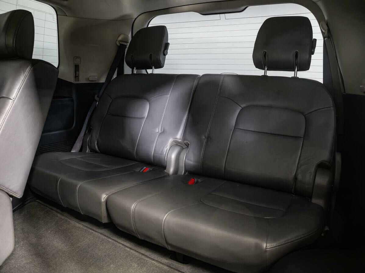 Купить Toyota Land Cruiser с пробегом. Фото: #16