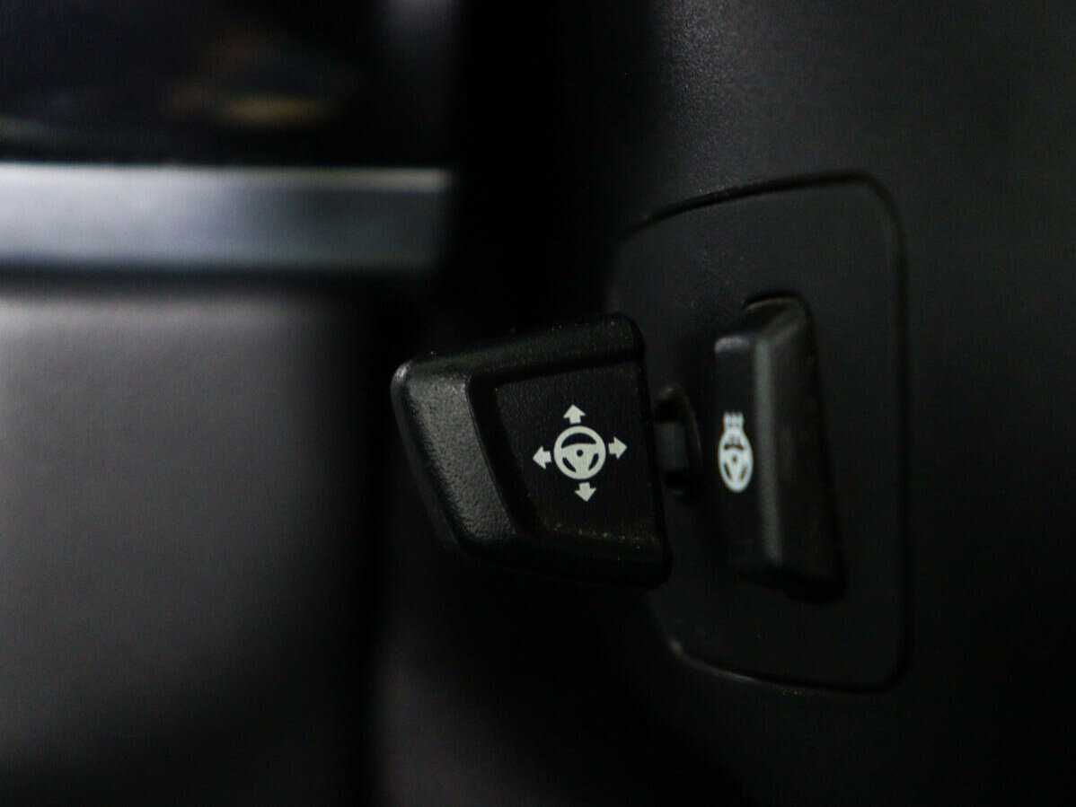Купить BMW X6 с пробегом. Фото: #17