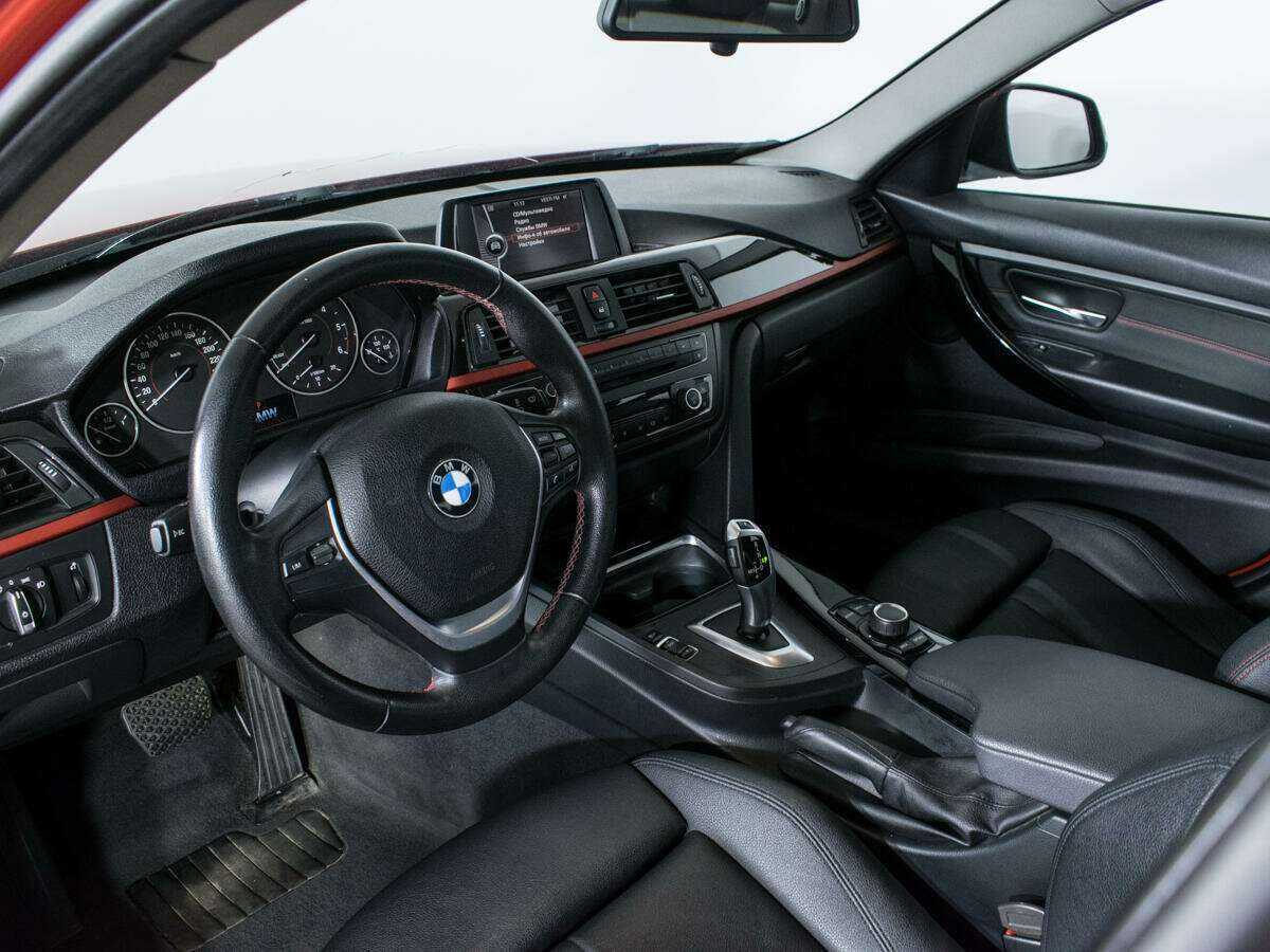 Купить BMW 3 серии с пробегом. Фото: #12