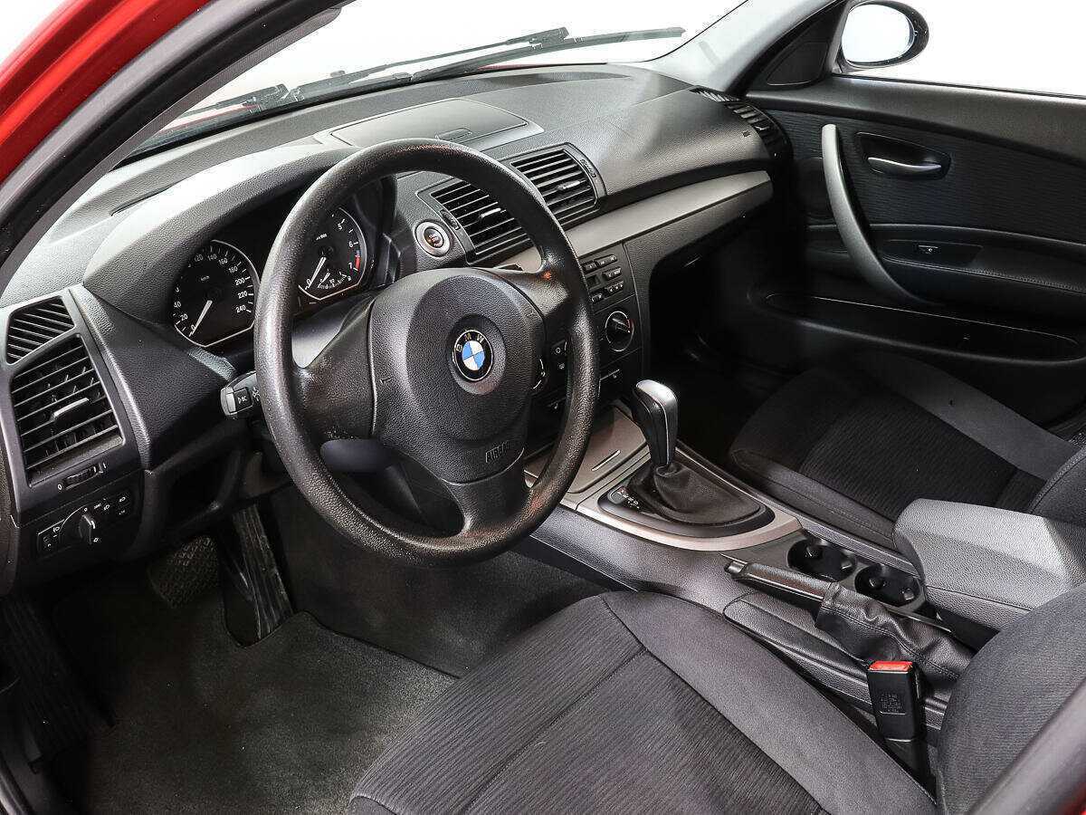 Купить BMW 1 серии с пробегом. Фото: #12