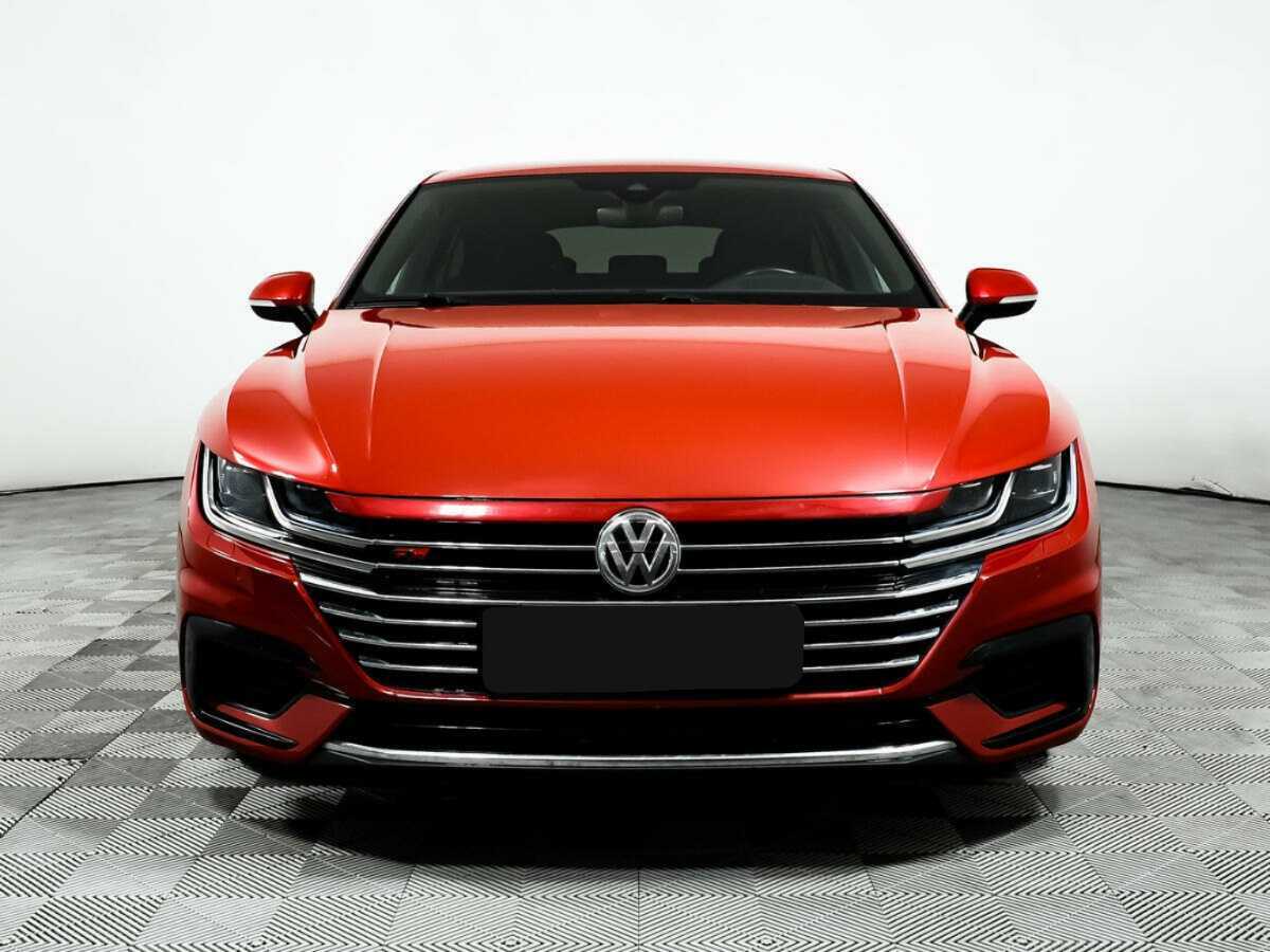 Купить Volkswagen Arteon с пробегом. Фото: #1