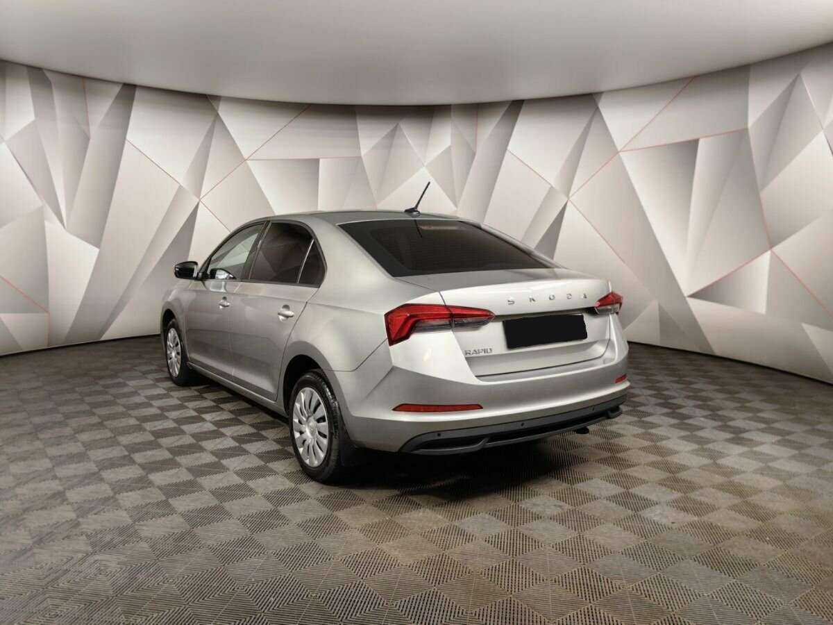 Купить Skoda Rapid с пробегом. Фото: #3