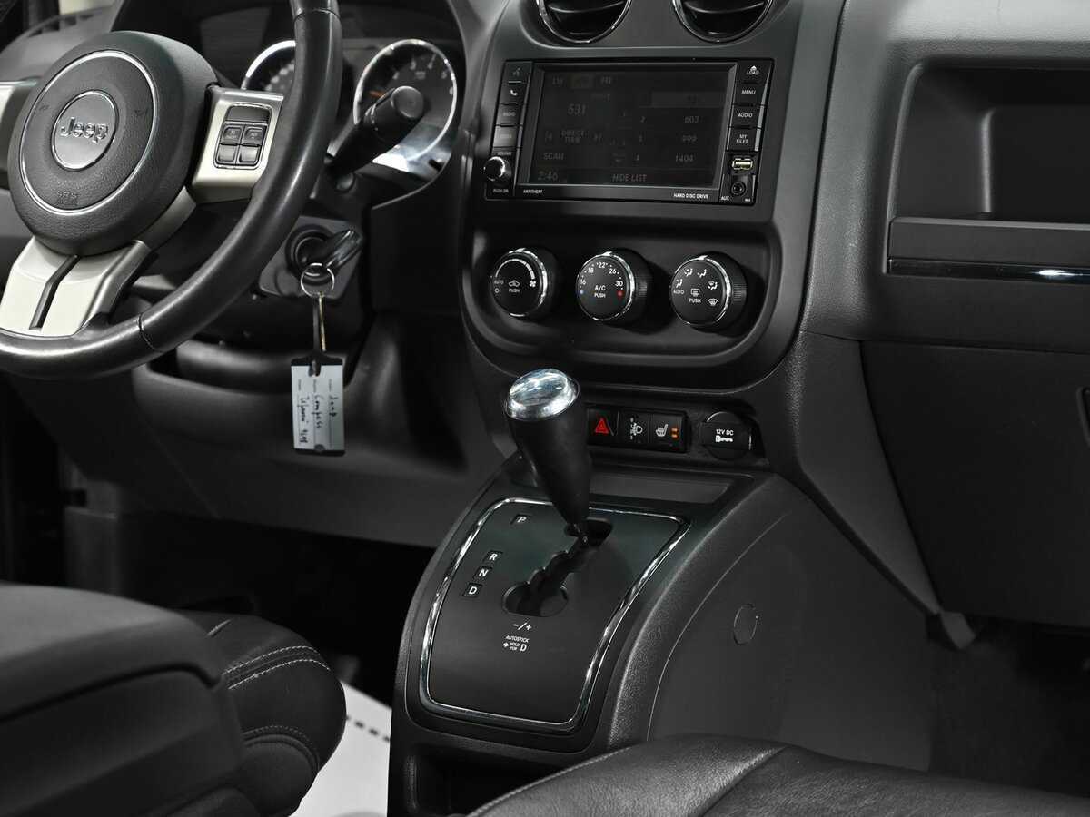 Купить Jeep Compass с пробегом. Фото: #8