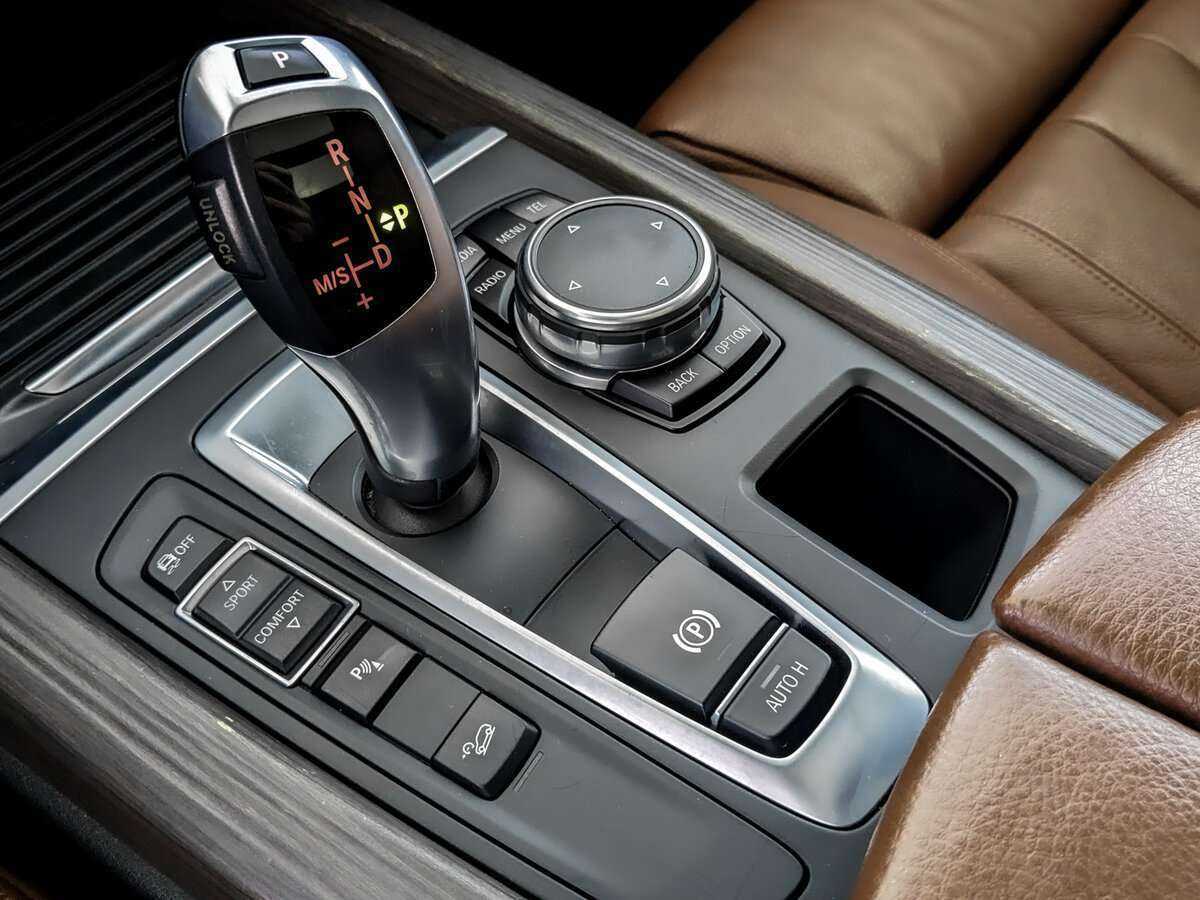 Купить BMW X5 с пробегом. Фото: #23