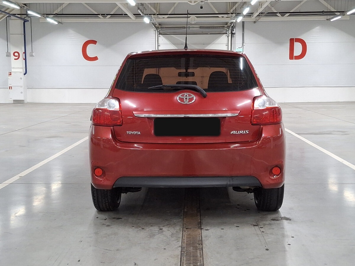 Купить Toyota Auris с пробегом. Фото: #5