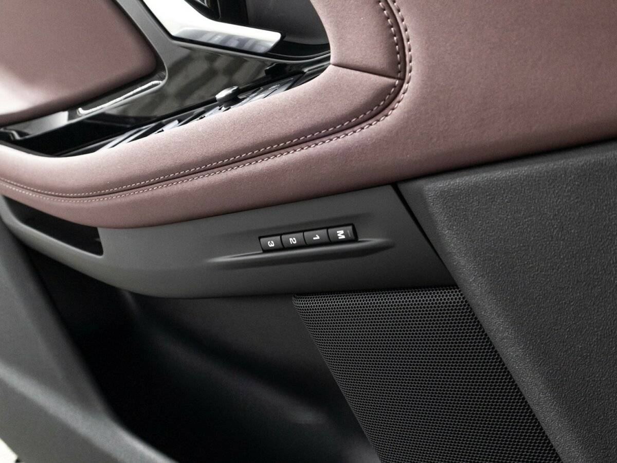 Купить Land Rover Range Rover Evoque с пробегом. Фото: #18