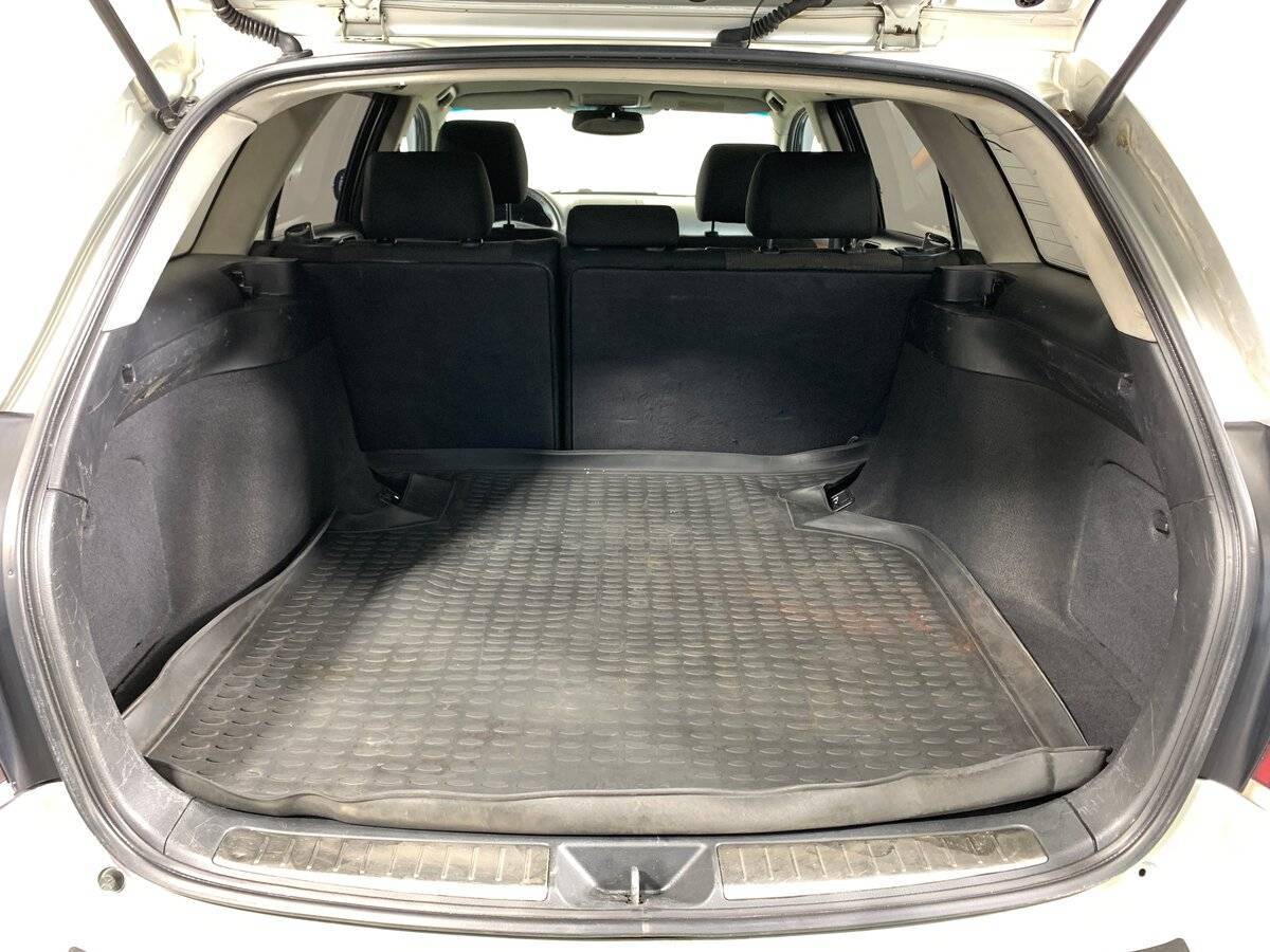Купить Toyota Avensis с пробегом. Фото: #18