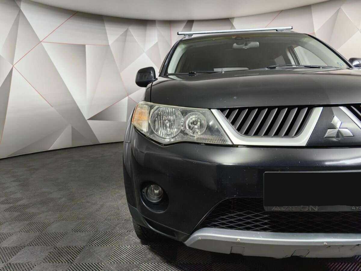 Купить Mitsubishi Outlander с пробегом. Фото: #15