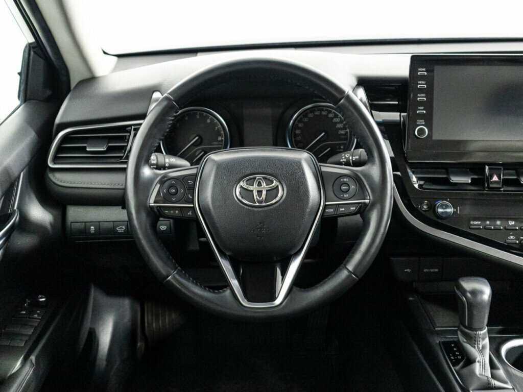 Купить Toyota Camry с пробегом. Фото: #19