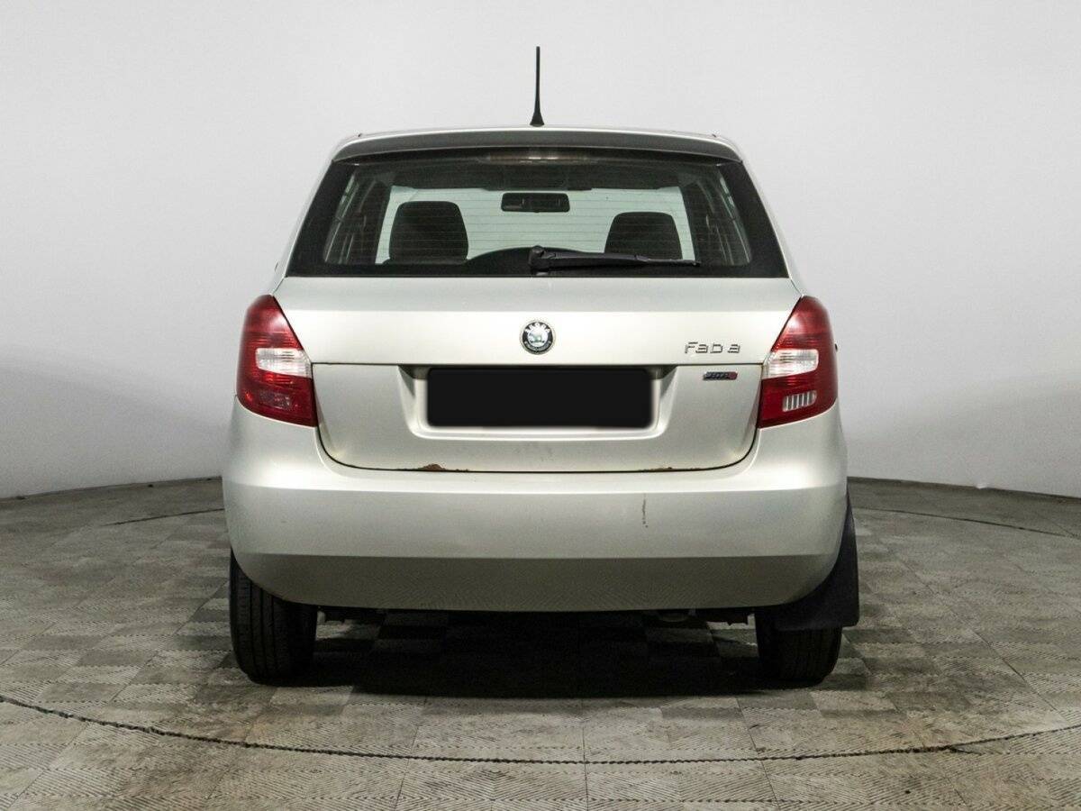 Купить Skoda Fabia с пробегом. Фото: #5