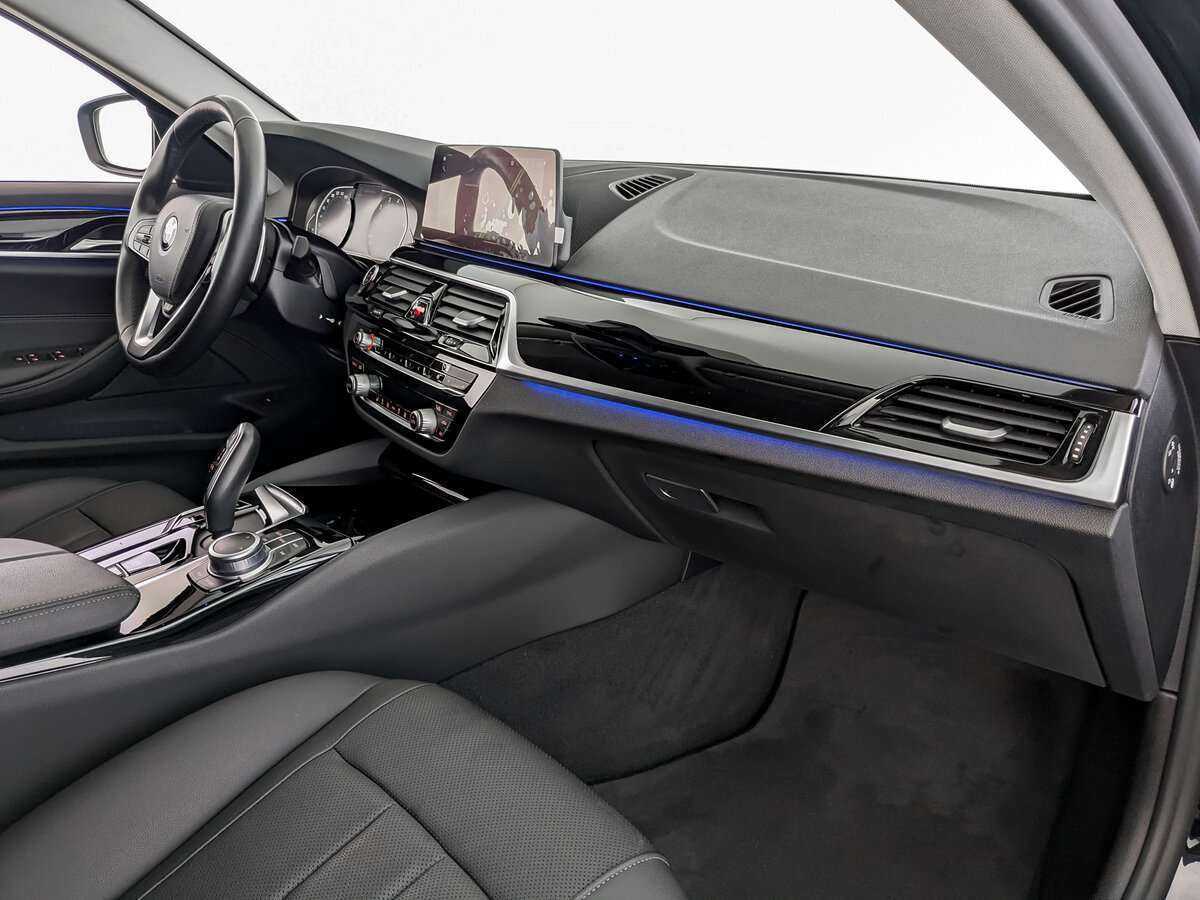 Купить BMW 5 серии с пробегом. Фото: #8