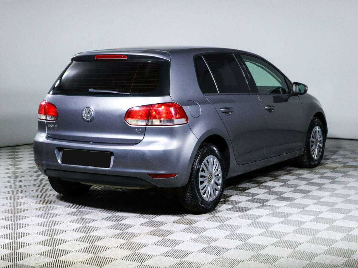 Купить Volkswagen Golf с пробегом. Фото: #3