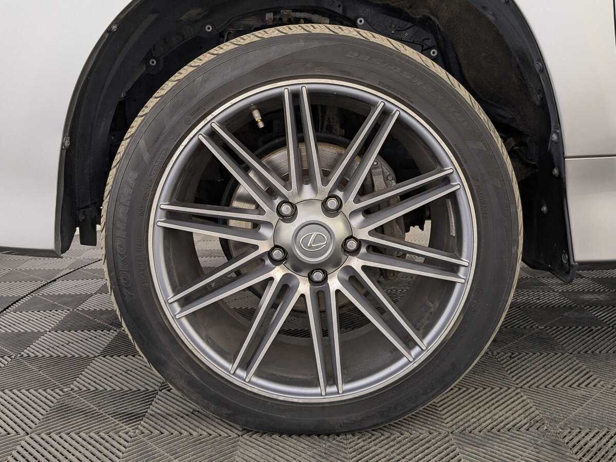 Купить Lexus LX с пробегом. Фото: #11