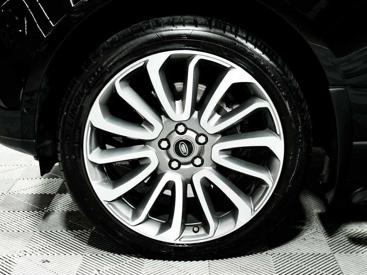 Купить Land Rover Range Rover с пробегом. Фото: #11