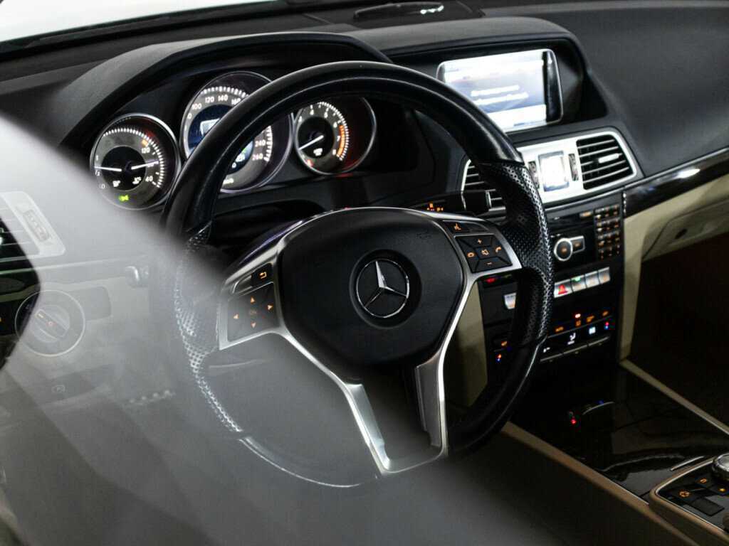 Купить Mercedes-Benz E-Класс с пробегом. Фото: #20
