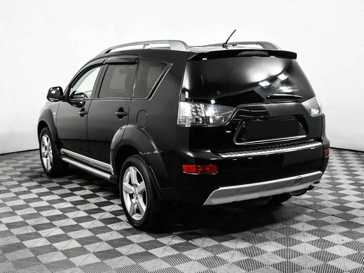 Купить Mitsubishi Outlander с пробегом. Фото: #6