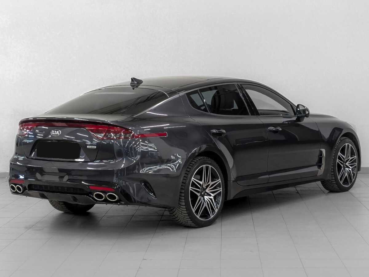 Купить Kia Stinger с пробегом. Фото: #4