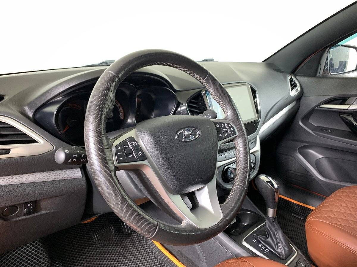 Купить Lada (ВАЗ) Vesta с пробегом. Фото: #10