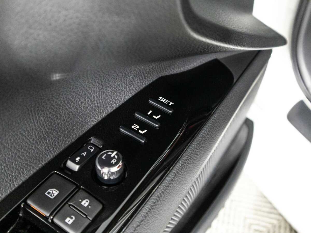 Купить Toyota Camry с пробегом. Фото: #16