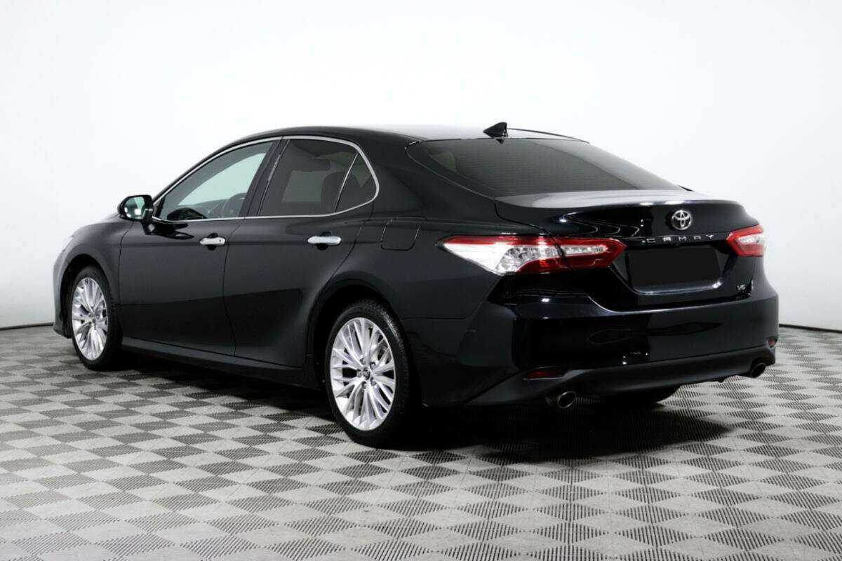 Купить Toyota Camry с пробегом. Фото: #6