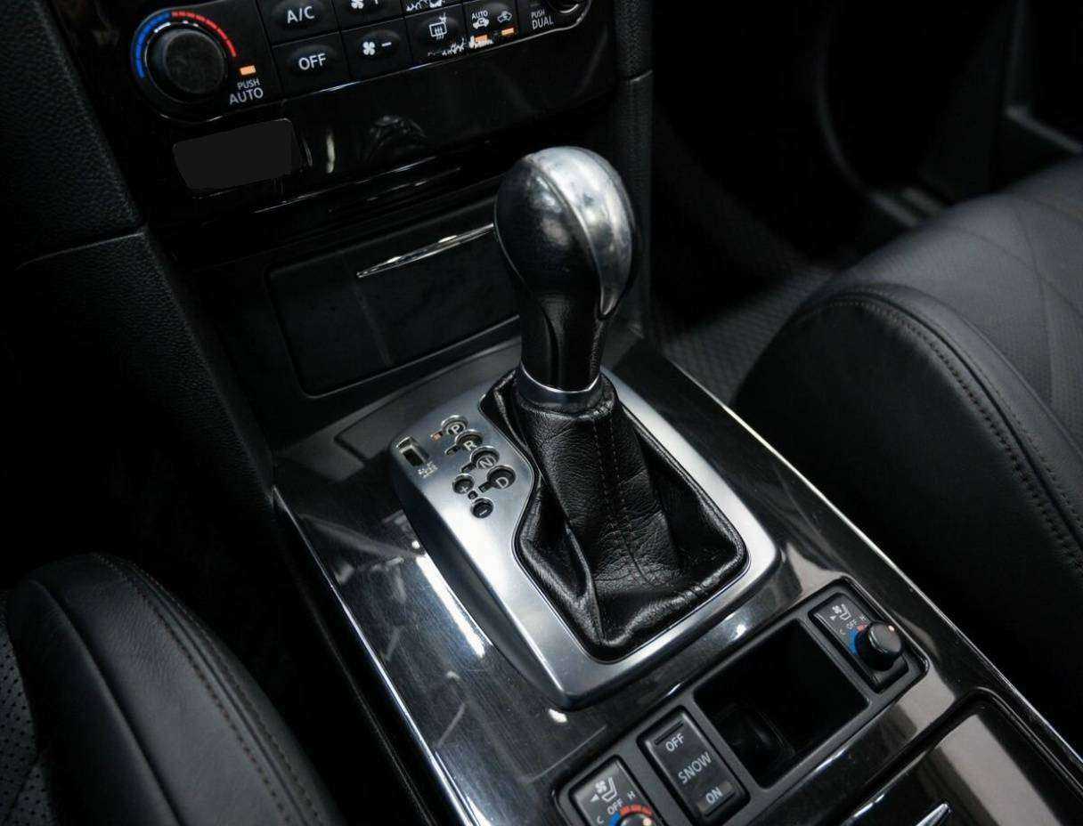 Купить Infiniti FX с пробегом. Фото: #21