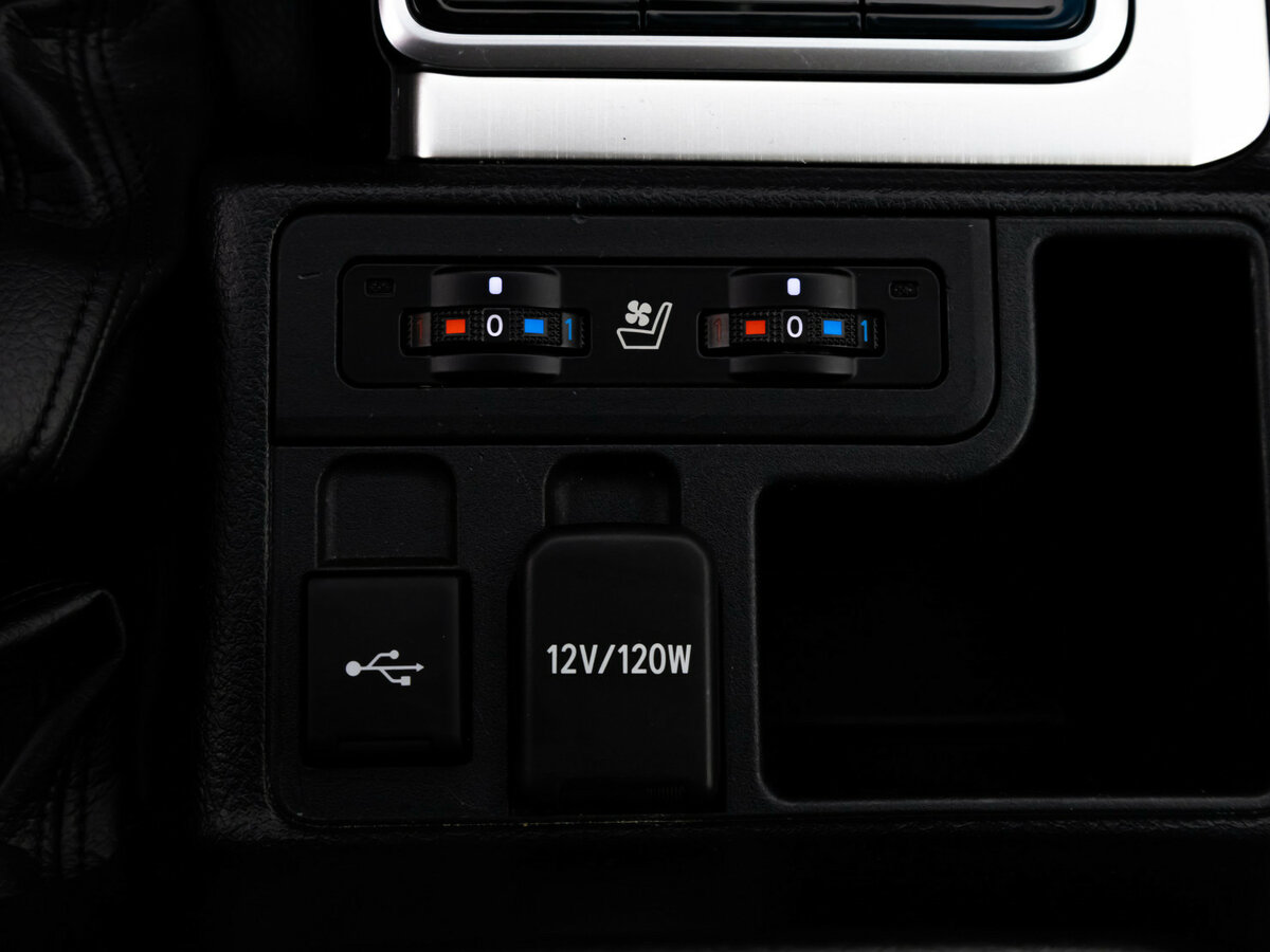 Купить Toyota Land Cruiser Prado с пробегом. Фото: #16