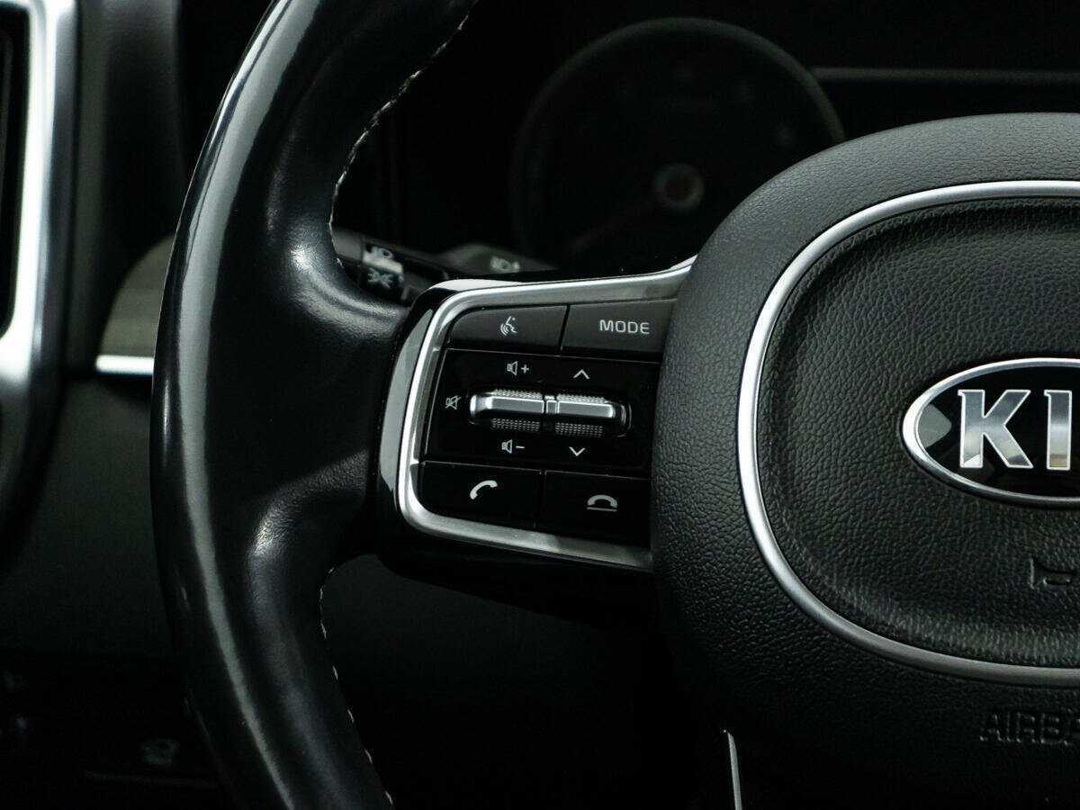 Купить Kia Sorento с пробегом. Фото: #21
