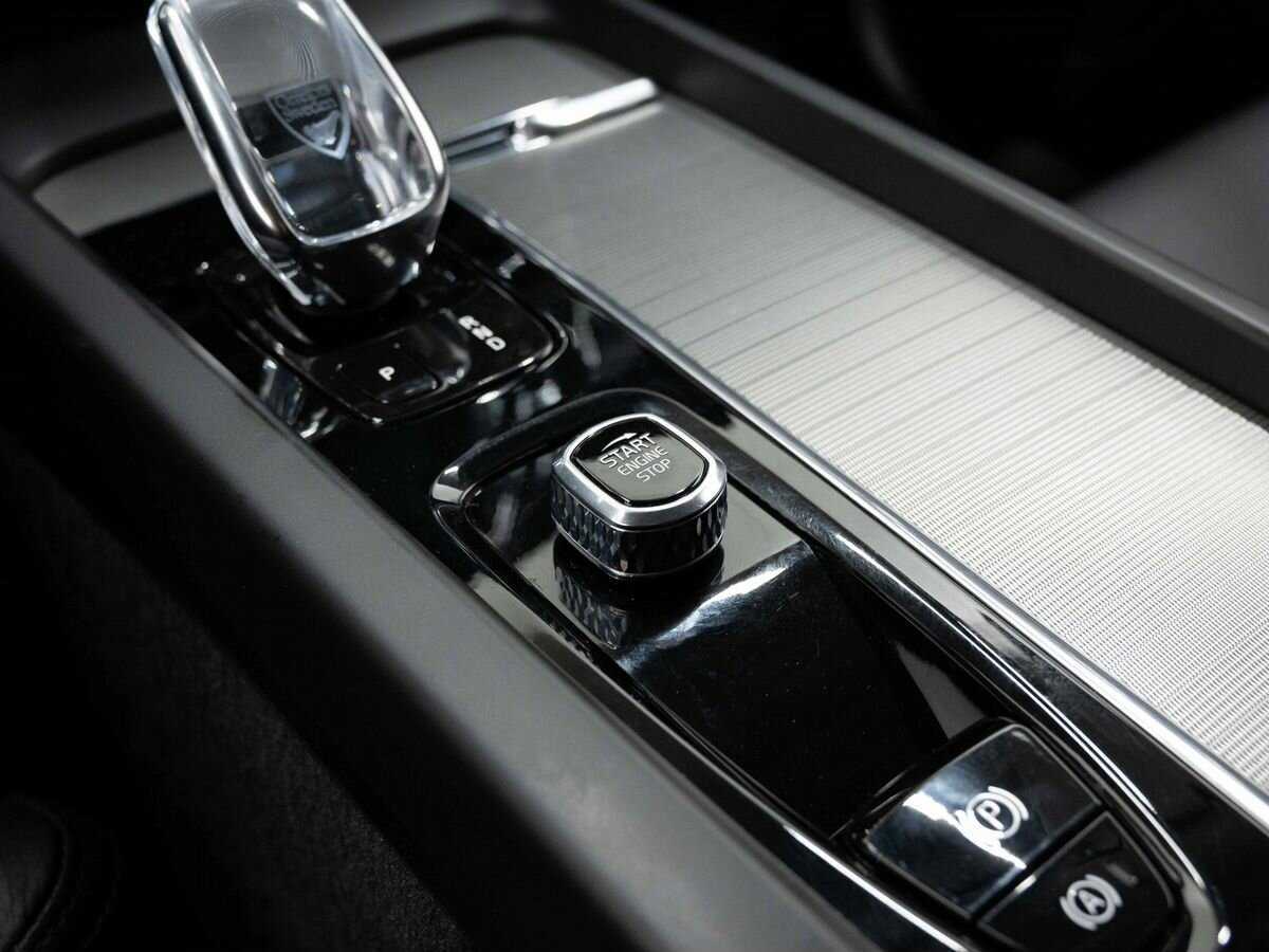 Купить Volvo XC60 с пробегом. Фото: #20
