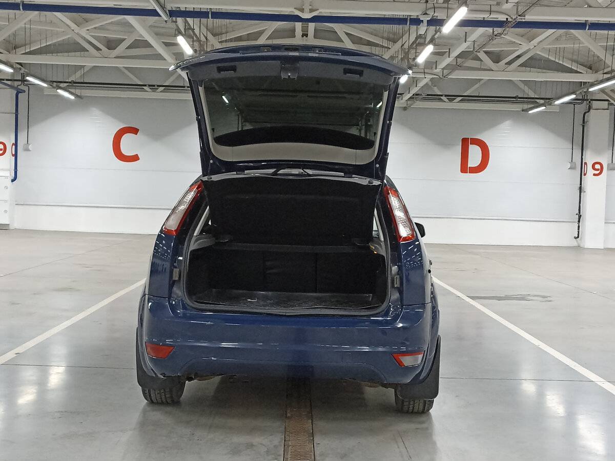 Купить Ford Focus с пробегом. Фото: #9