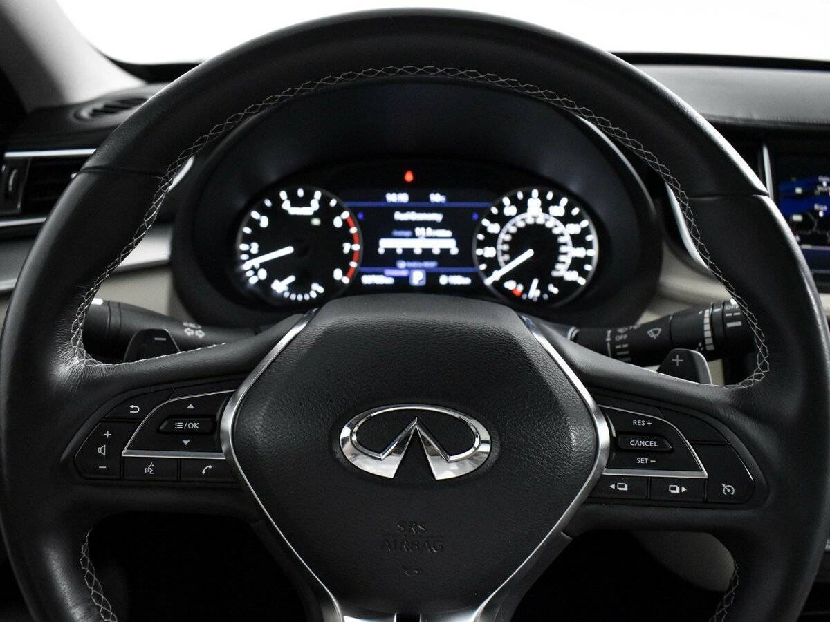 Купить Infiniti QX50 с пробегом. Фото: #18