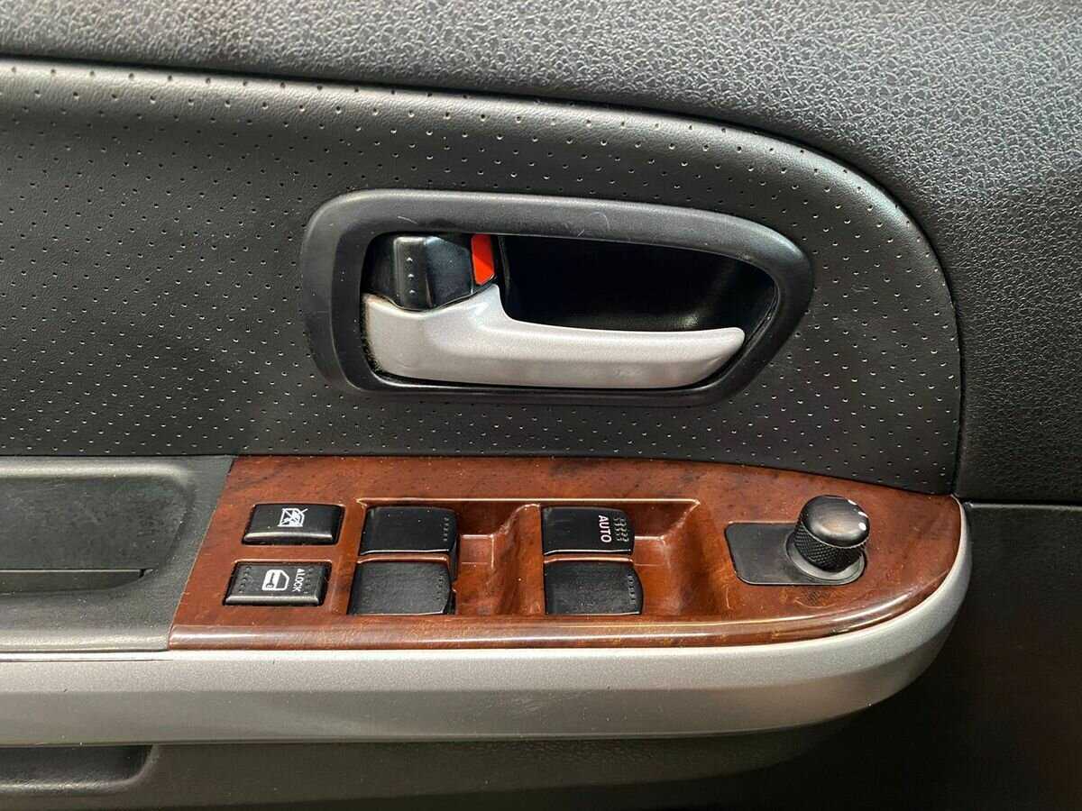 Купить Suzuki Grand Vitara с пробегом. Фото: #17