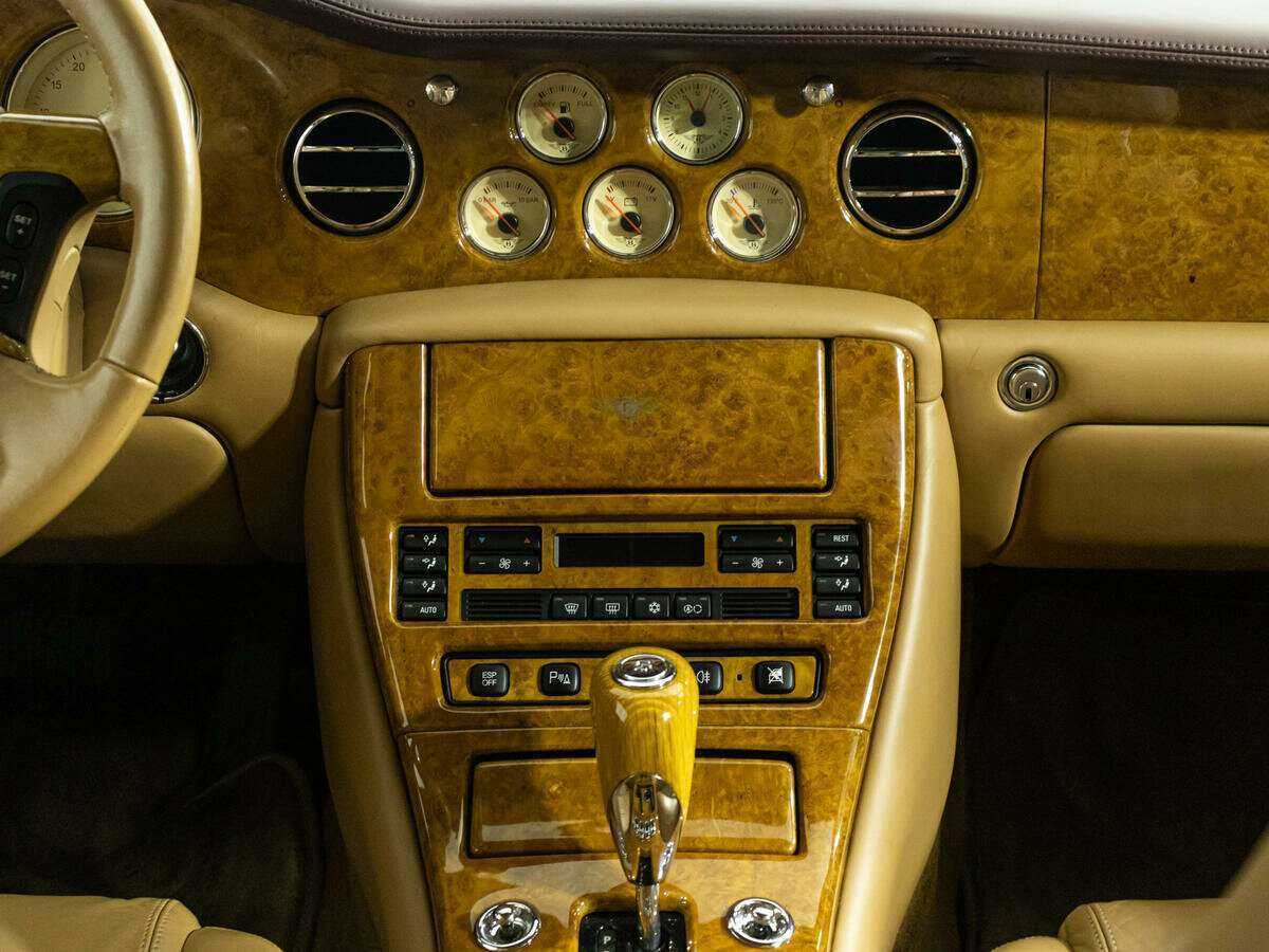Купить Bentley Arnage с пробегом. Фото: #13