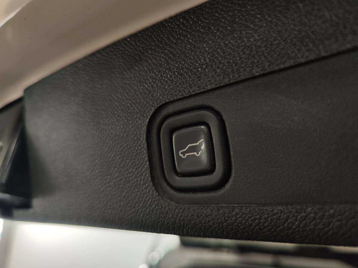 Купить Chevrolet Tahoe с пробегом. Фото: #6