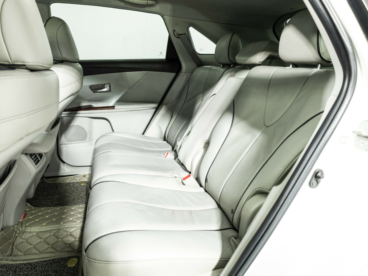 Купить Toyota Venza с пробегом. Фото: #7