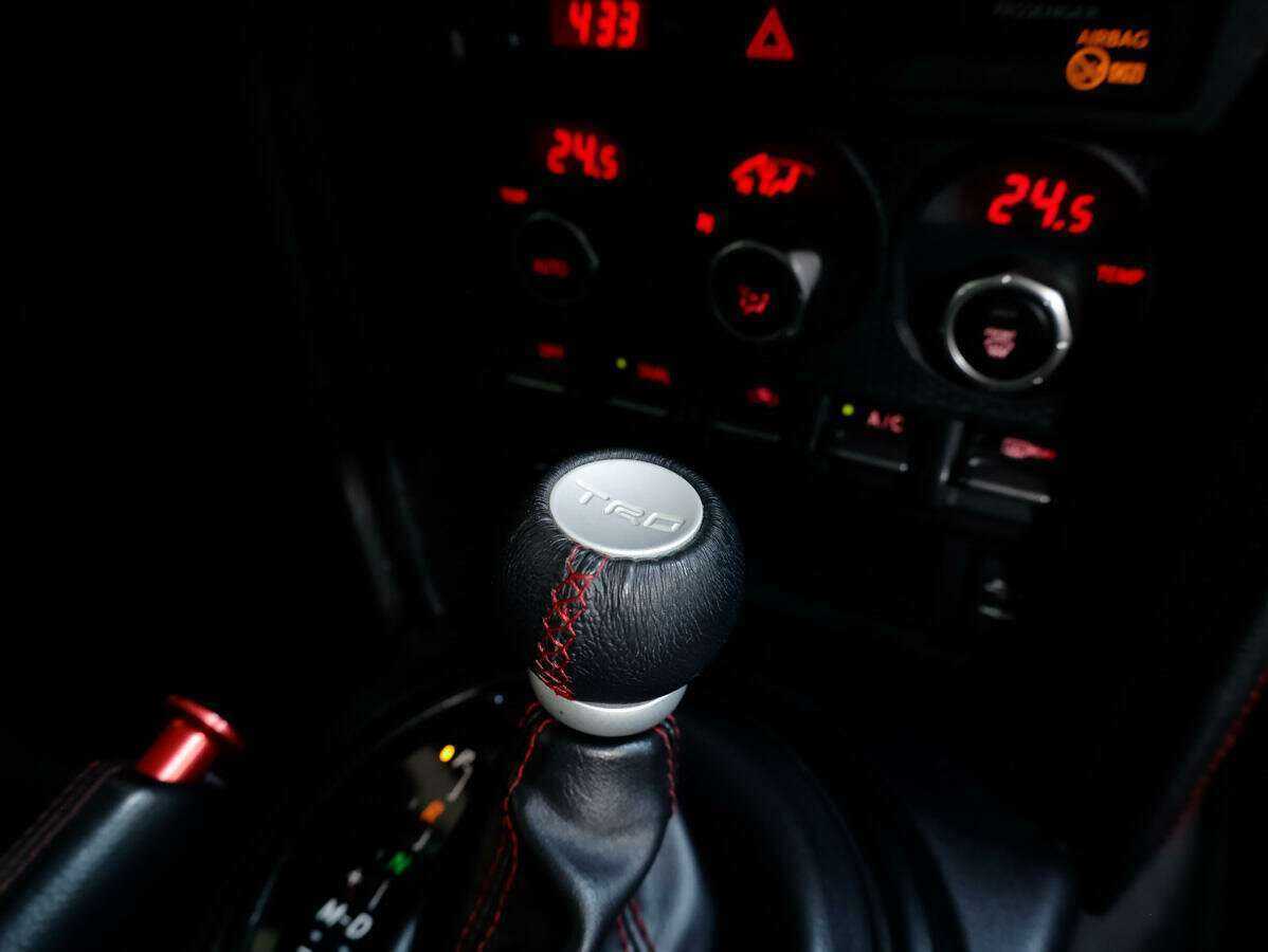 Купить Toyota GT86 с пробегом. Фото: #18