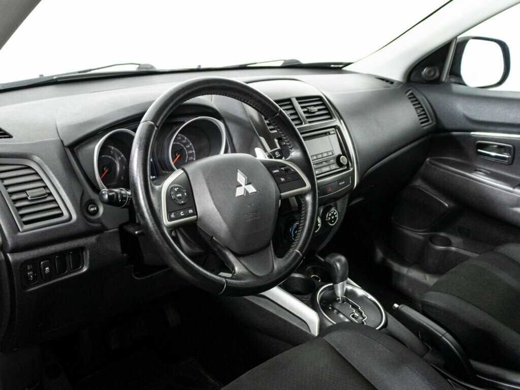 Купить Mitsubishi ASX с пробегом. Фото: #10