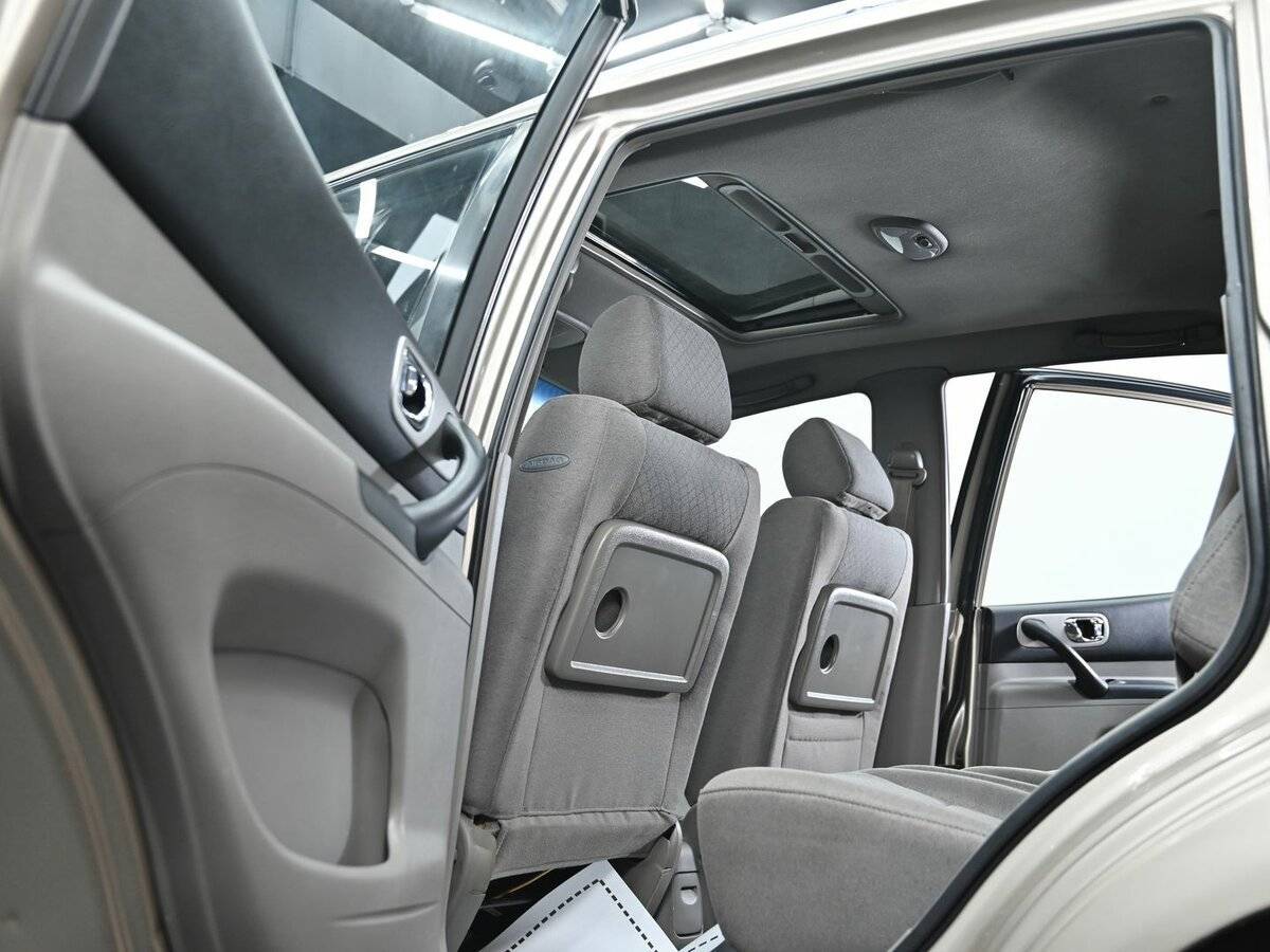 Купить Chevrolet Rezzo с пробегом. Фото: #13