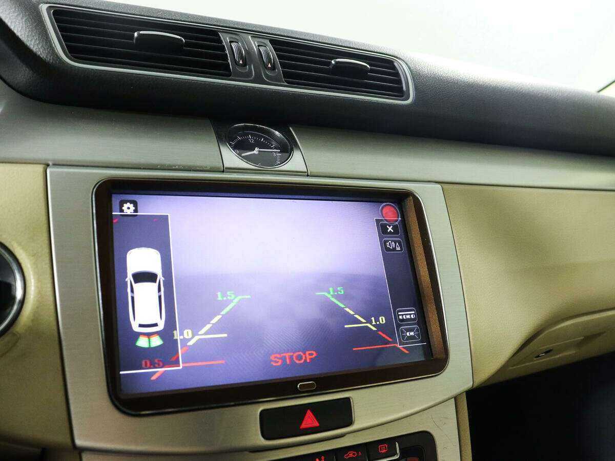 Купить Volkswagen Passat CC с пробегом. Фото: #12