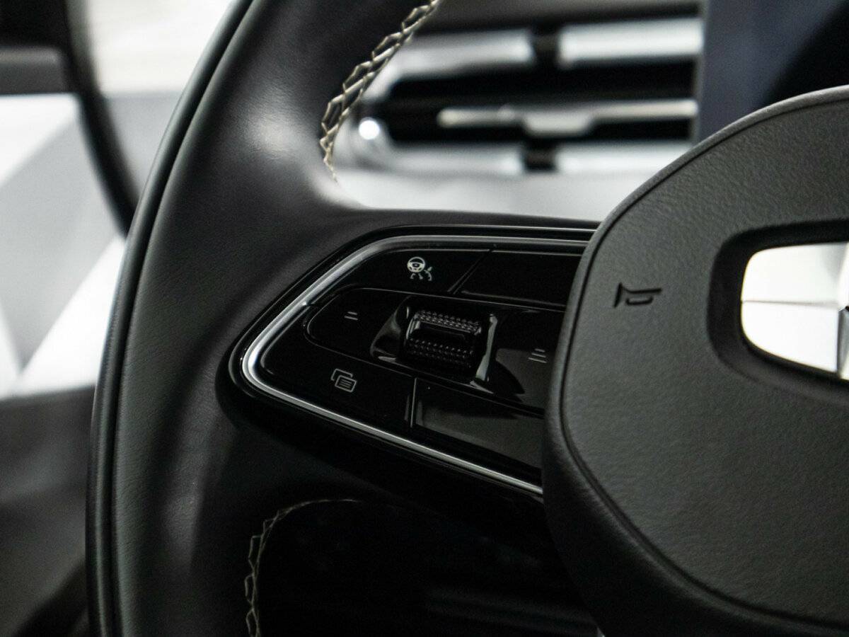 Купить Geely Geometry E с пробегом. Фото: #17
