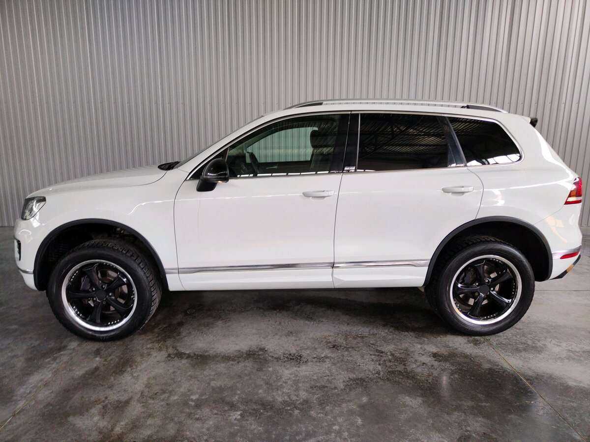 Купить Volkswagen Touareg с пробегом. Фото: #7