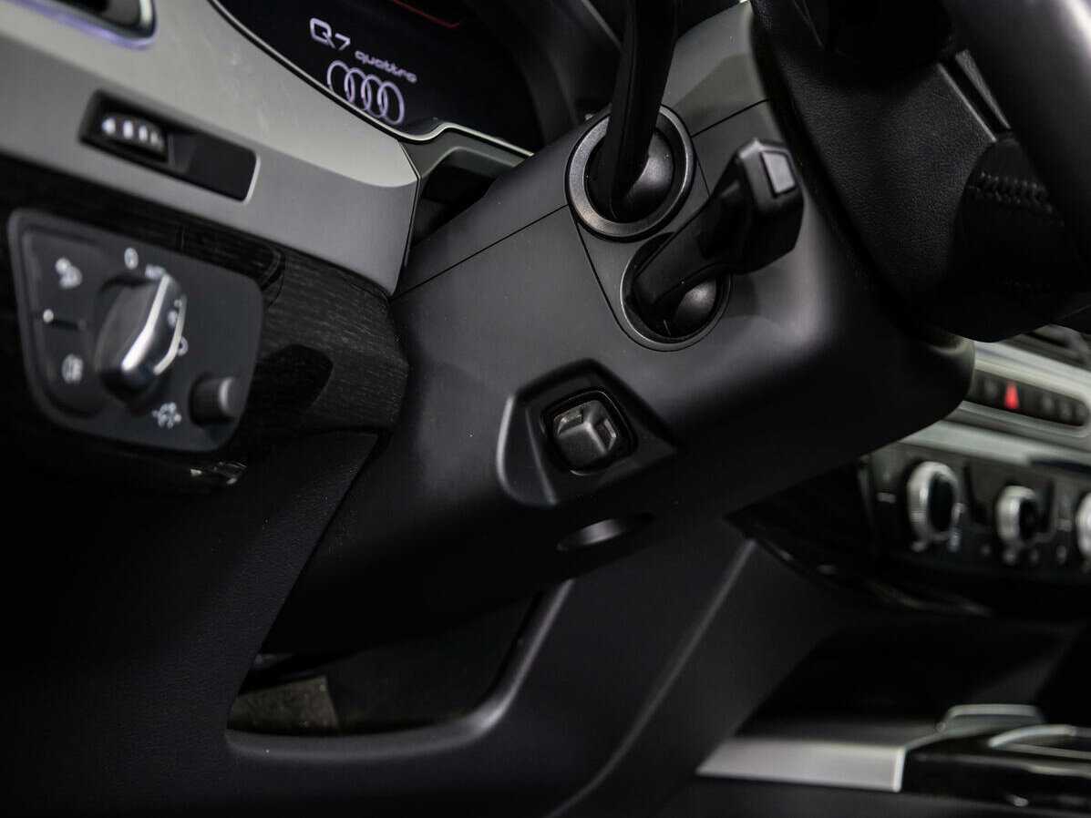 Купить Audi Q7 с пробегом. Фото: #18