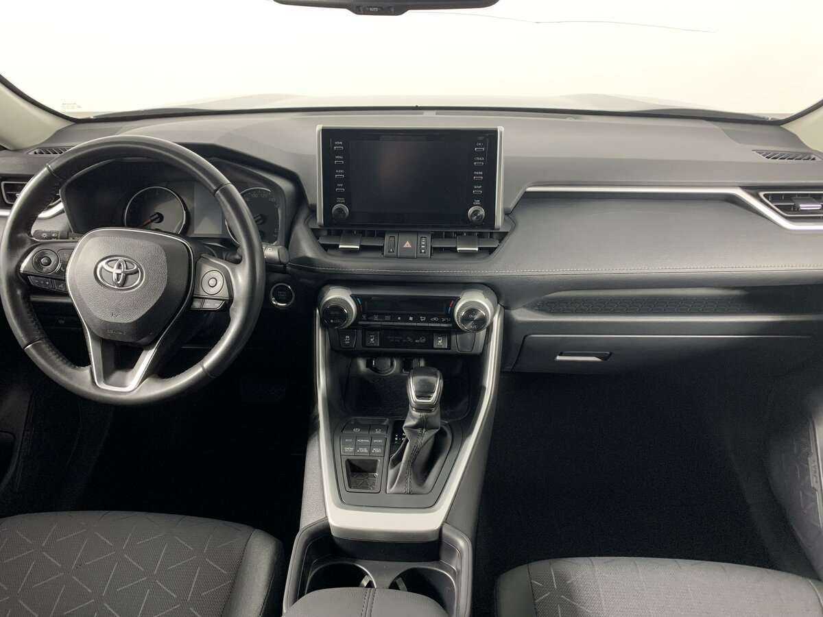 Купить Toyota RAV4 с пробегом. Фото: #11