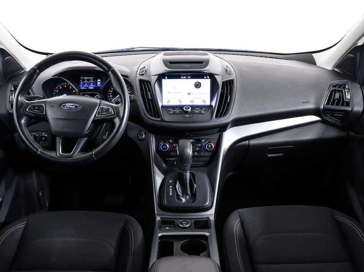Купить Ford Kuga с пробегом. Фото: #7
