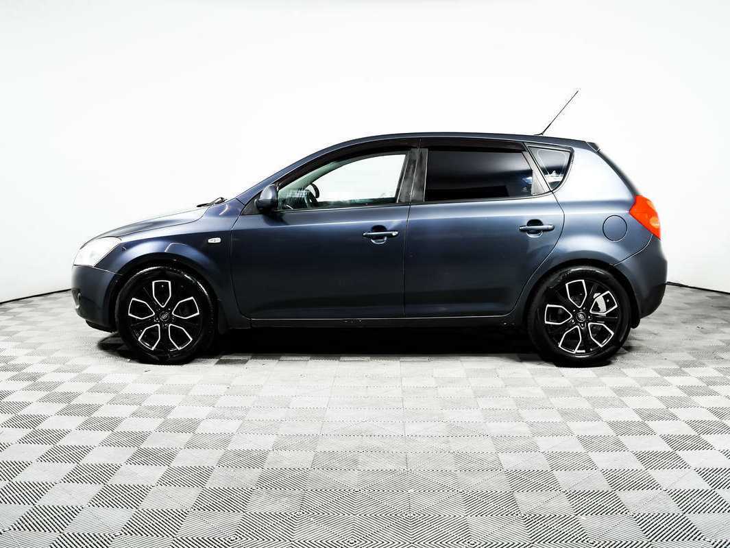 Купить Kia Ceed с пробегом. Фото: #7