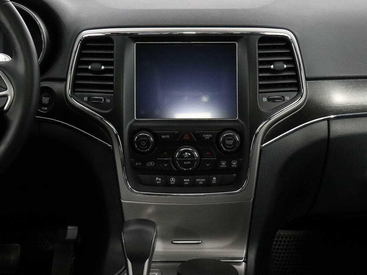 Купить Jeep Grand Cherokee с пробегом. Фото: #14