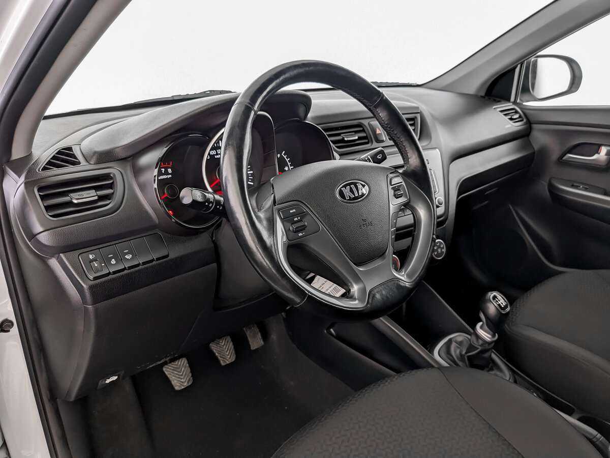 Купить Kia Rio с пробегом. Фото: #13