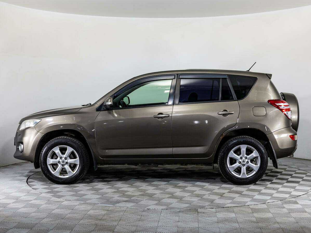 Купить Toyota RAV4 с пробегом. Фото: #7