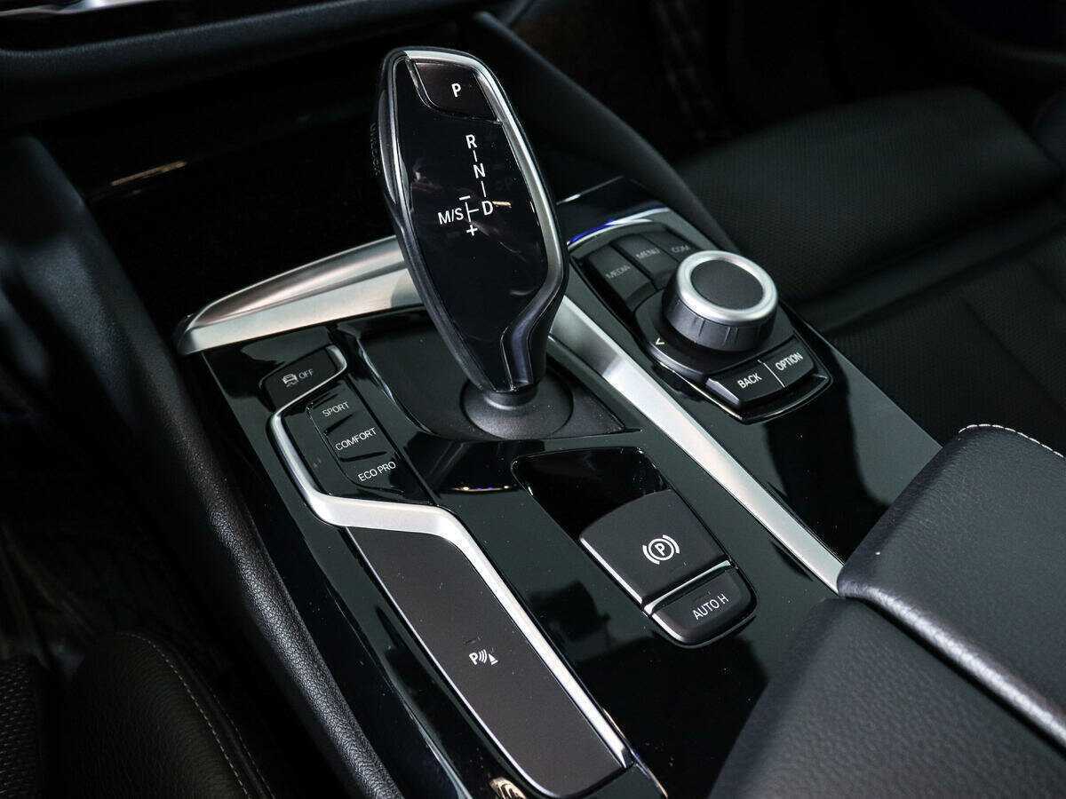 Купить BMW 5 серии с пробегом. Фото: #18