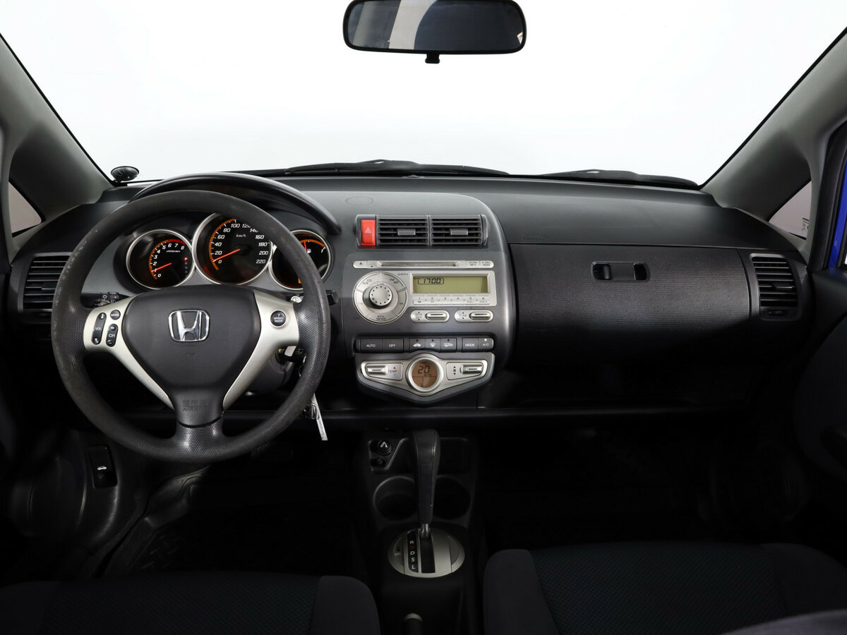 Купить Honda Jazz с пробегом. Фото: #8