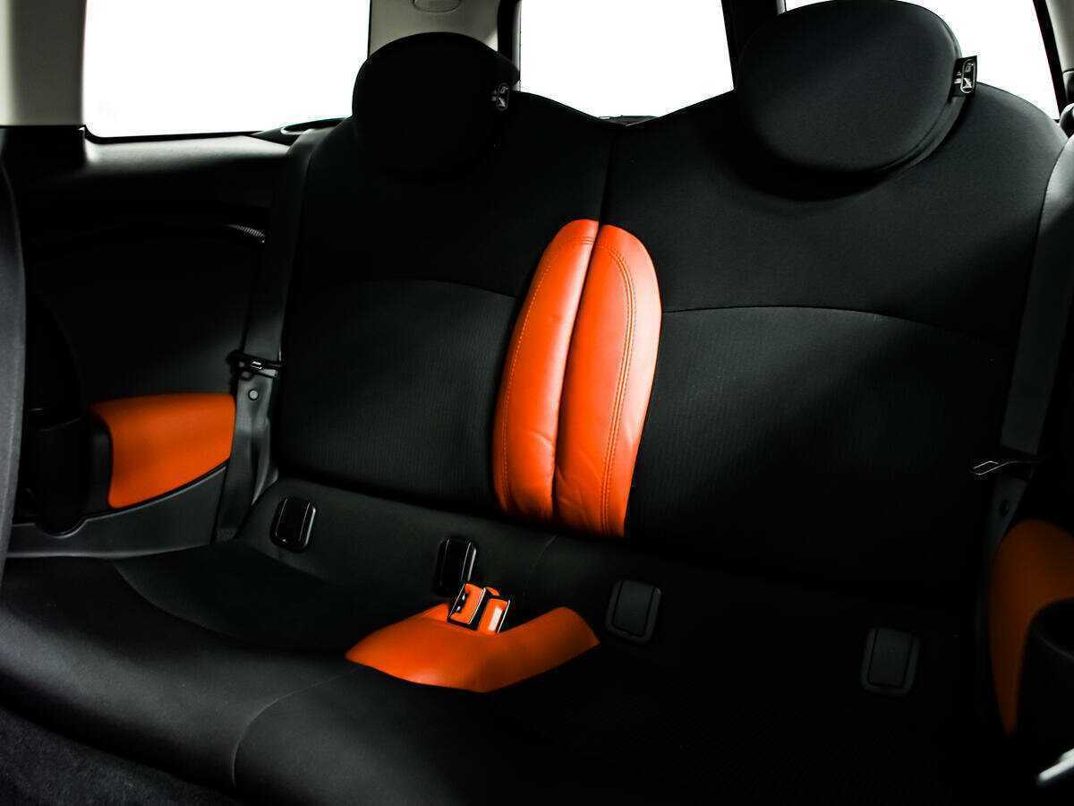 Купить Mini Clubman с пробегом. Фото: #11
